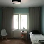 Country Peace By The Pond- Hidden Gem At Appartement Salo (Salo)