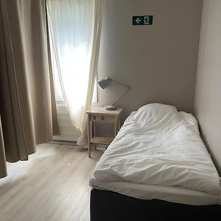 Country Peace By The Pond- Hidden Gem At Apartment *