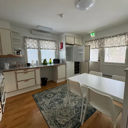 Apartment Country Peace By The Pond- Hidden Gem At *